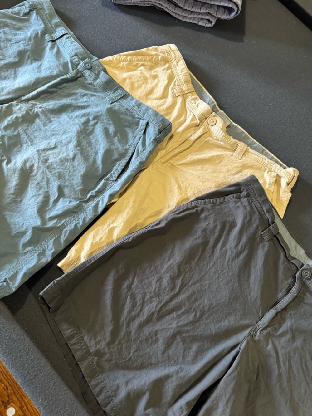 Columbia Men's Athletic Shorts - Teal, Khaki and navy Size 38